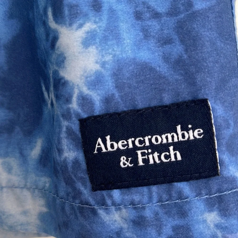 ABERCROMBIE SWIM TRUNKS 💦